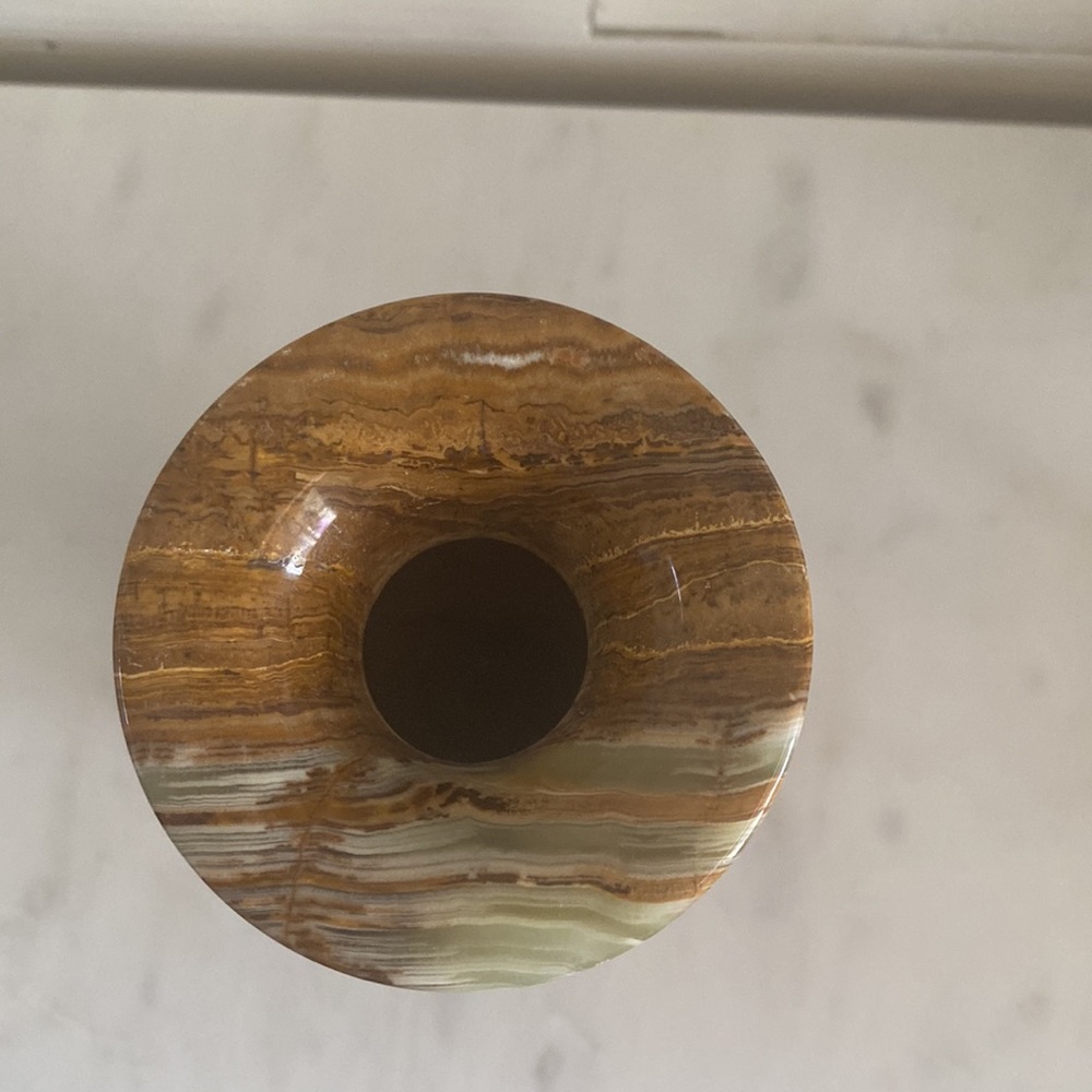 Stone Vase - Picture 4 of 5